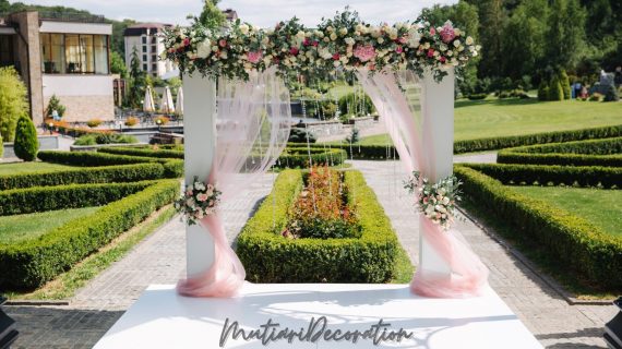 Inspirasi Panggung Pernikahan Sederhana