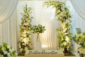 Pelaminan Minimalis Elegan untuk Pernikahan Impian