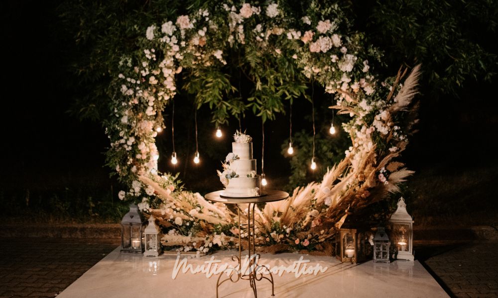 Dekorasi Pernikahan Outdoor Minimalis yang Elegan dan Modern