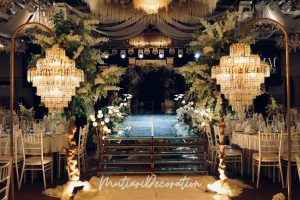 Dekorasi Wedding Indoor Elegan dan Berkesan